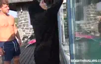 صورنيك في العراء