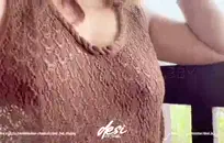 أليسا عاهرة غنيمة مثالية.