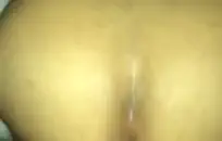 سخيف أختي بينما نحن في الحمام.