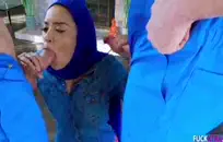 الشباب الآسيوية زوجين الجنس الشرجي الثابت وكبيرة الثدي.